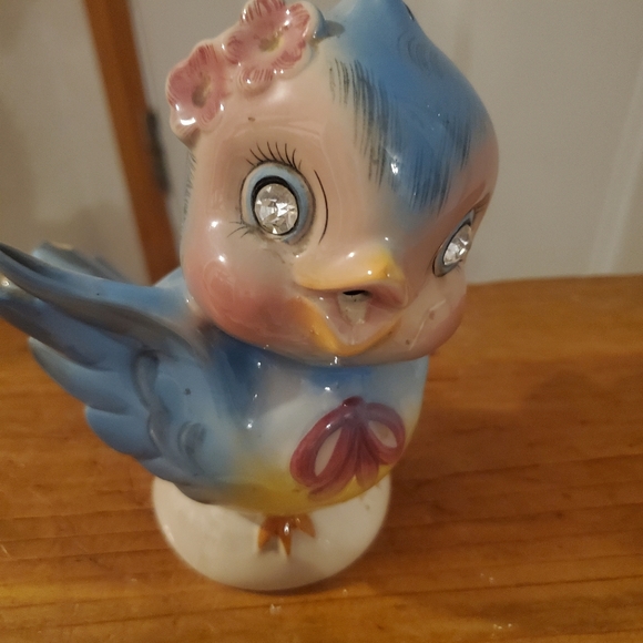 Vintage GEO Z LEFTON Bluebird Piggy Bank Ceramic Figurine Rhinestone Eyes Japan.